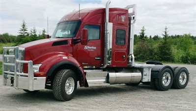 Kenworth T880 Provides Outstanding Performance for Ontario Log