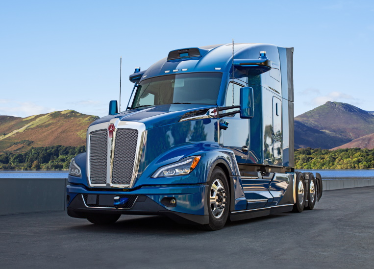 Kenworth Debuts T680 Next Generation with Aurora Driver Kenworth