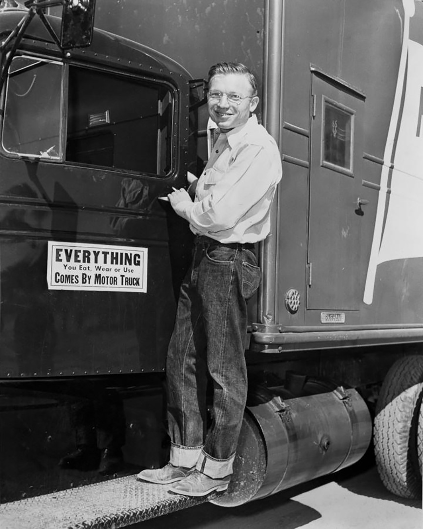 Kenworth driver 1949